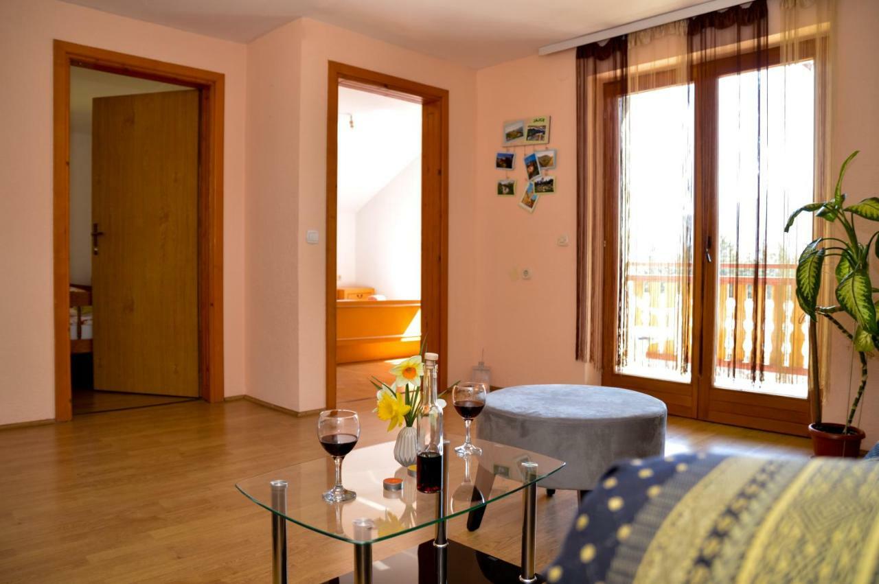 יאיצי Apartman Lana מראה חיצוני תמונה